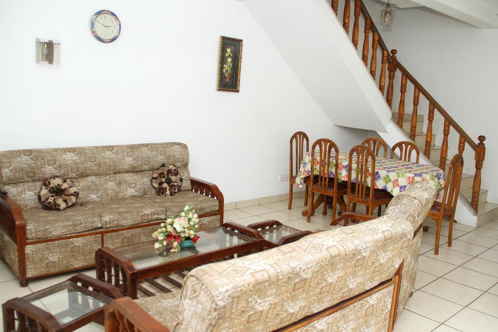 Gudsmith Home Негомбо Екстер'єр фото