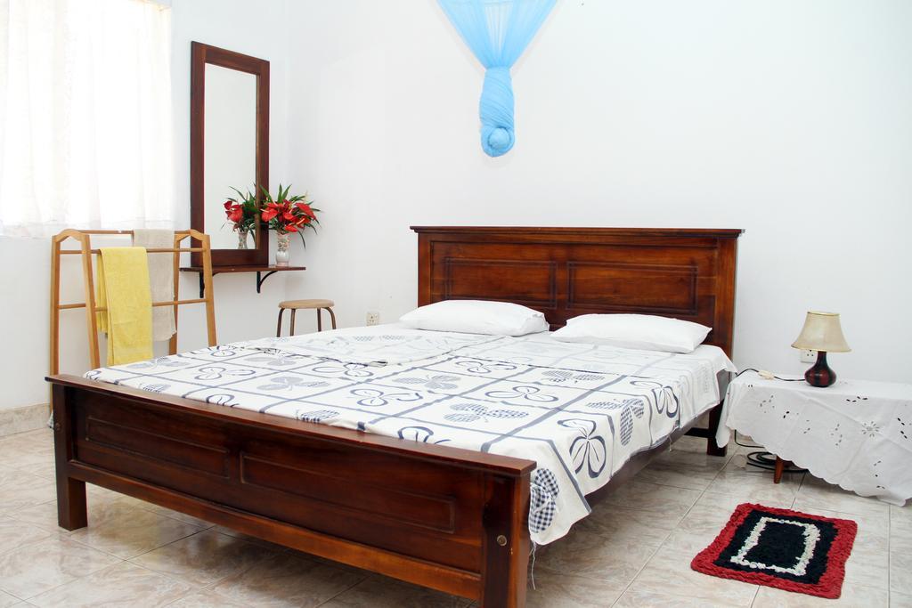 Gudsmith Home Негомбо Екстер'єр фото